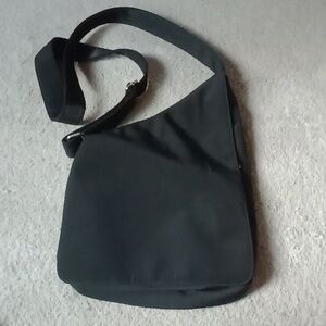 Hobo crossbody bag